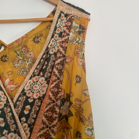 Free People M Havana Floral Print Surplice Top - Picture 6 of 12